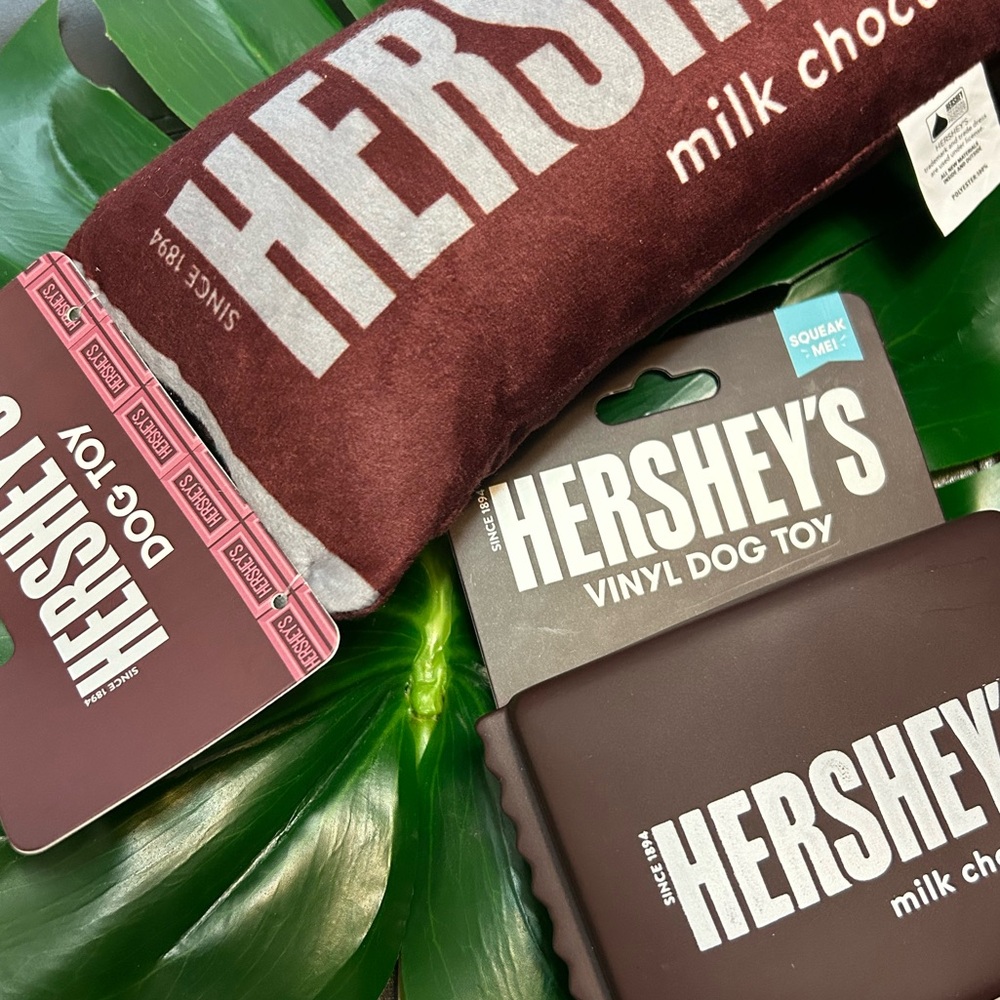 hershey’s chocolate squeaky dog toy bundle